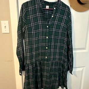 Gap medium fall dress. Worn a few times. Very good used condition.